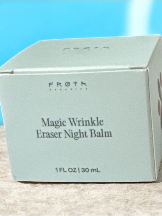 Other - FRØYA Magic Wrinkle Eraser Night Balm — Pale Mint